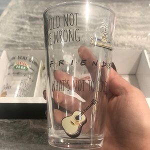 Friends glass set. Set of 4 cups 16 oz